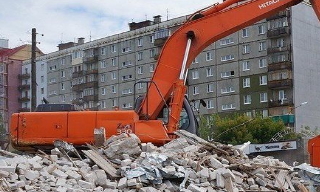 Вывоз строительного мусора с участка в Североморске недорого от 1562 руб. | 2Землекопа-Свм