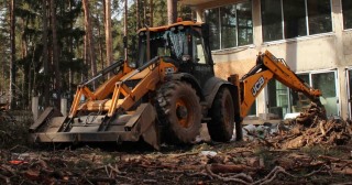 Расчистка участка Североморск, цена от 5205 руб.